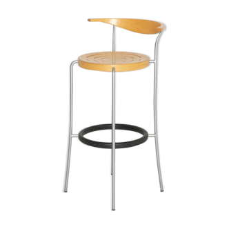 Magnus Olesen bar stool