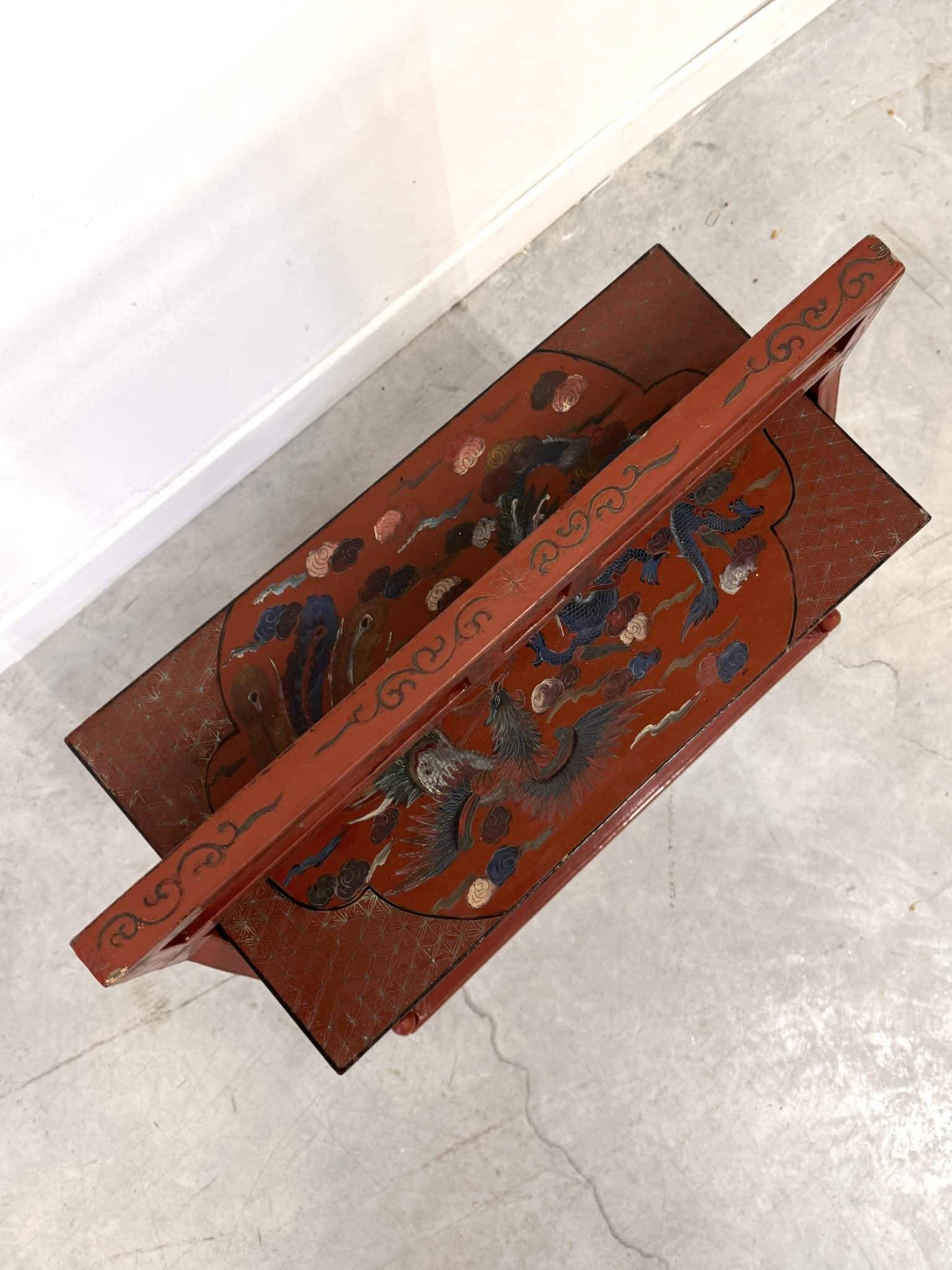 Chinese wedding chest, lacquered wood, hand-painted decoration