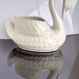 Ceramic swan pot
