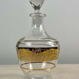Produits Charming glass carafe with golden decoration