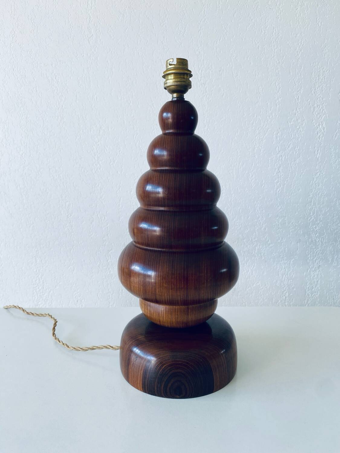 Organic rosewood lamp
