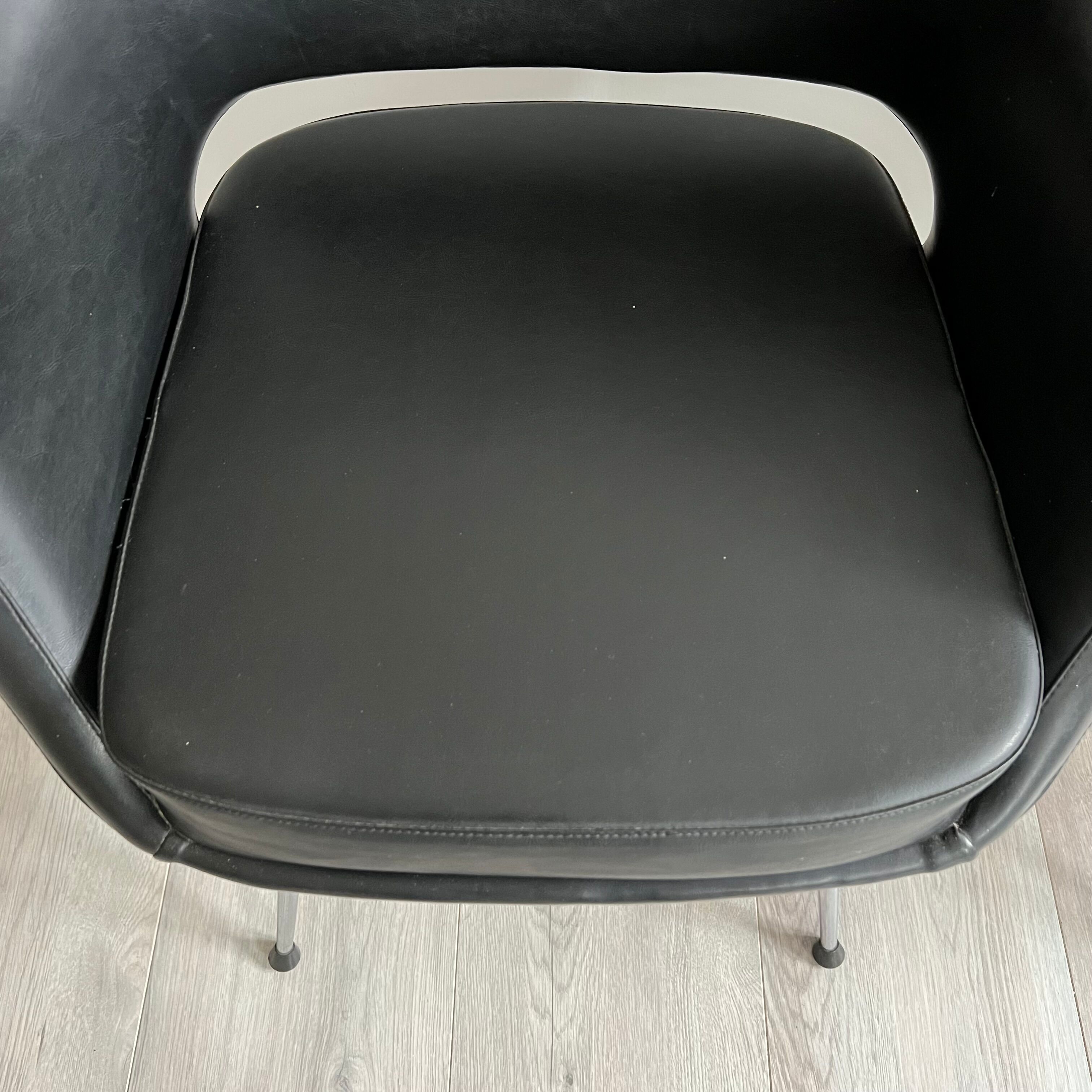 Pair of vintage armchairs
