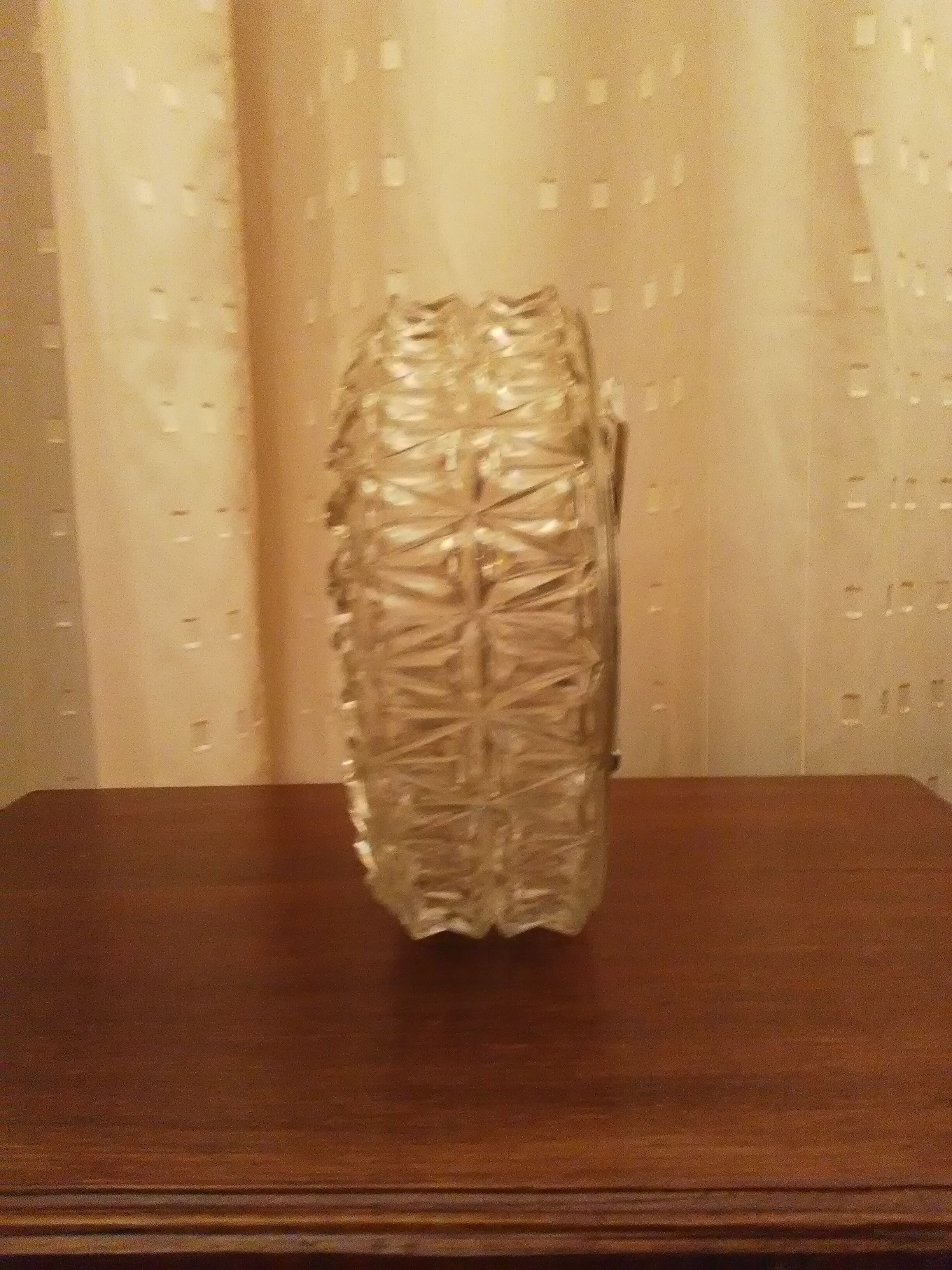 Round ceiling in cast glass