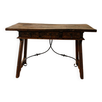 Navarrese table, Spain, 17th and 19th century