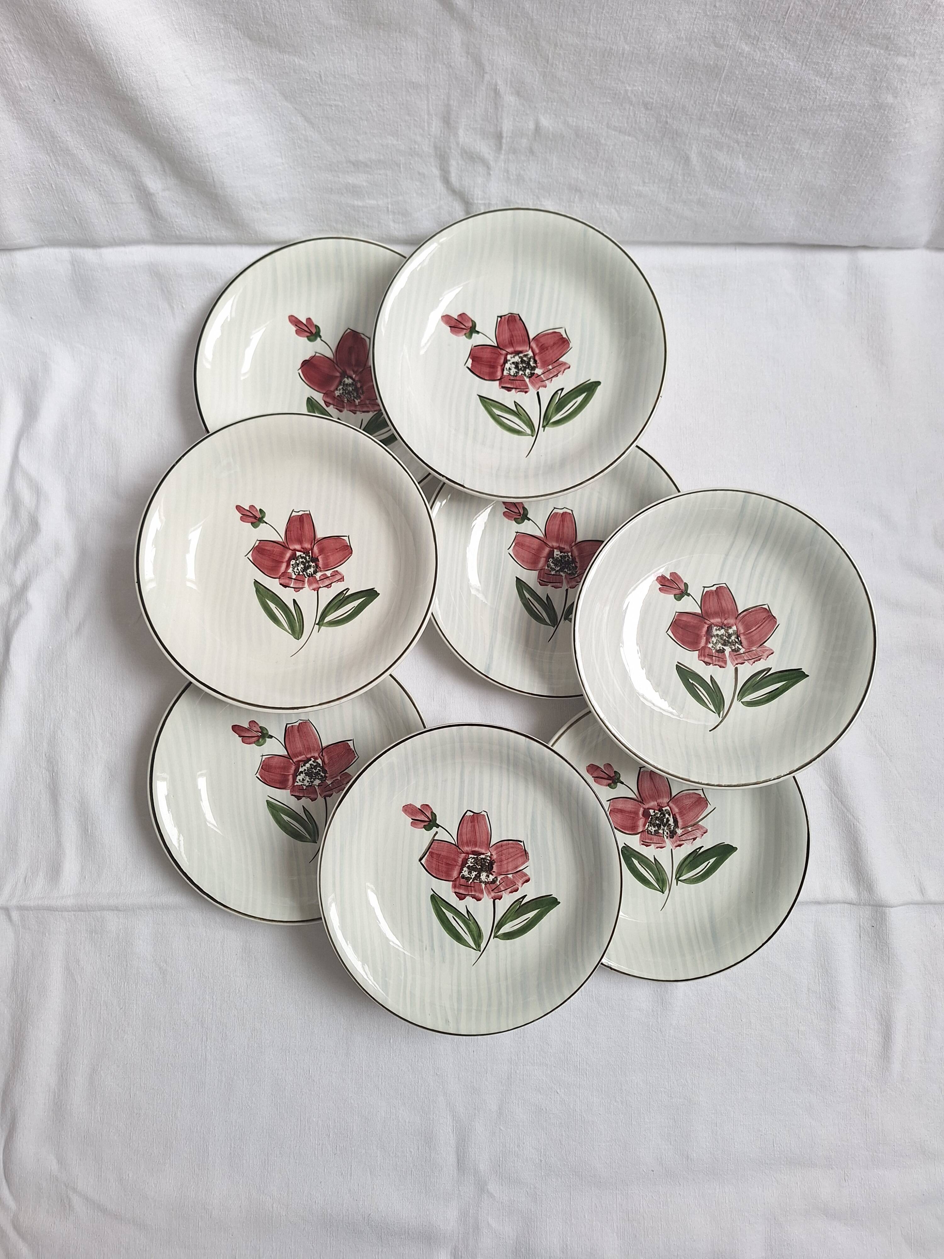 Deep plates / Salad plates with flower design, Sarreguemines model Emilie