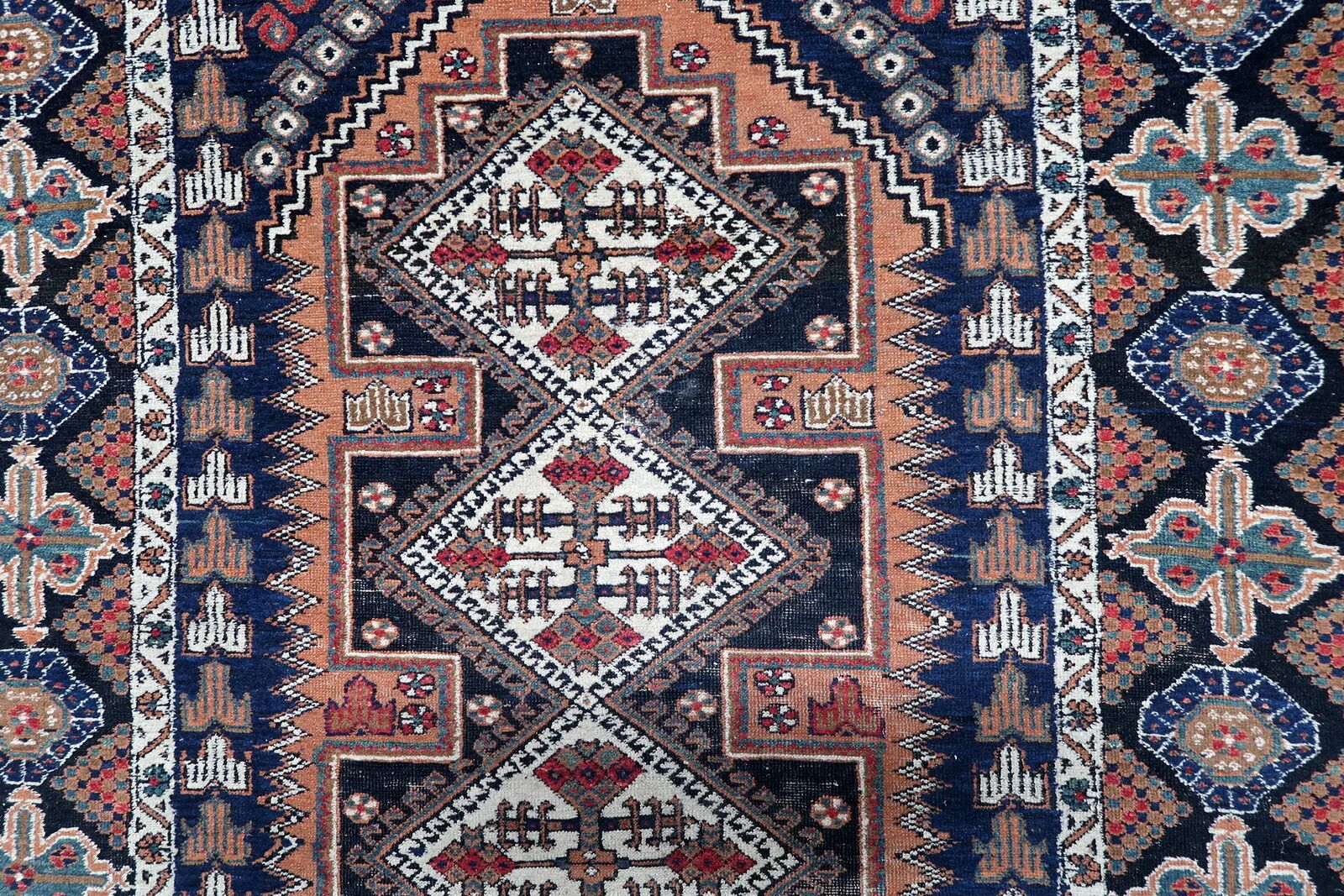 Antique Persian Afshar rug 115cm x 142cm 1920s - 1C1237