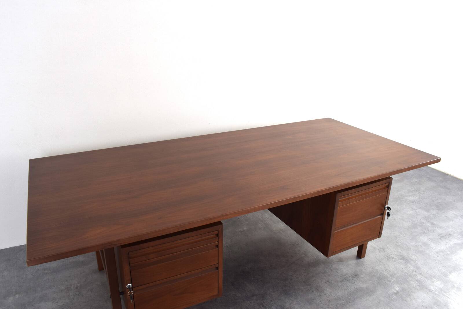 Mid-Century Large American Walnut Executive Desk