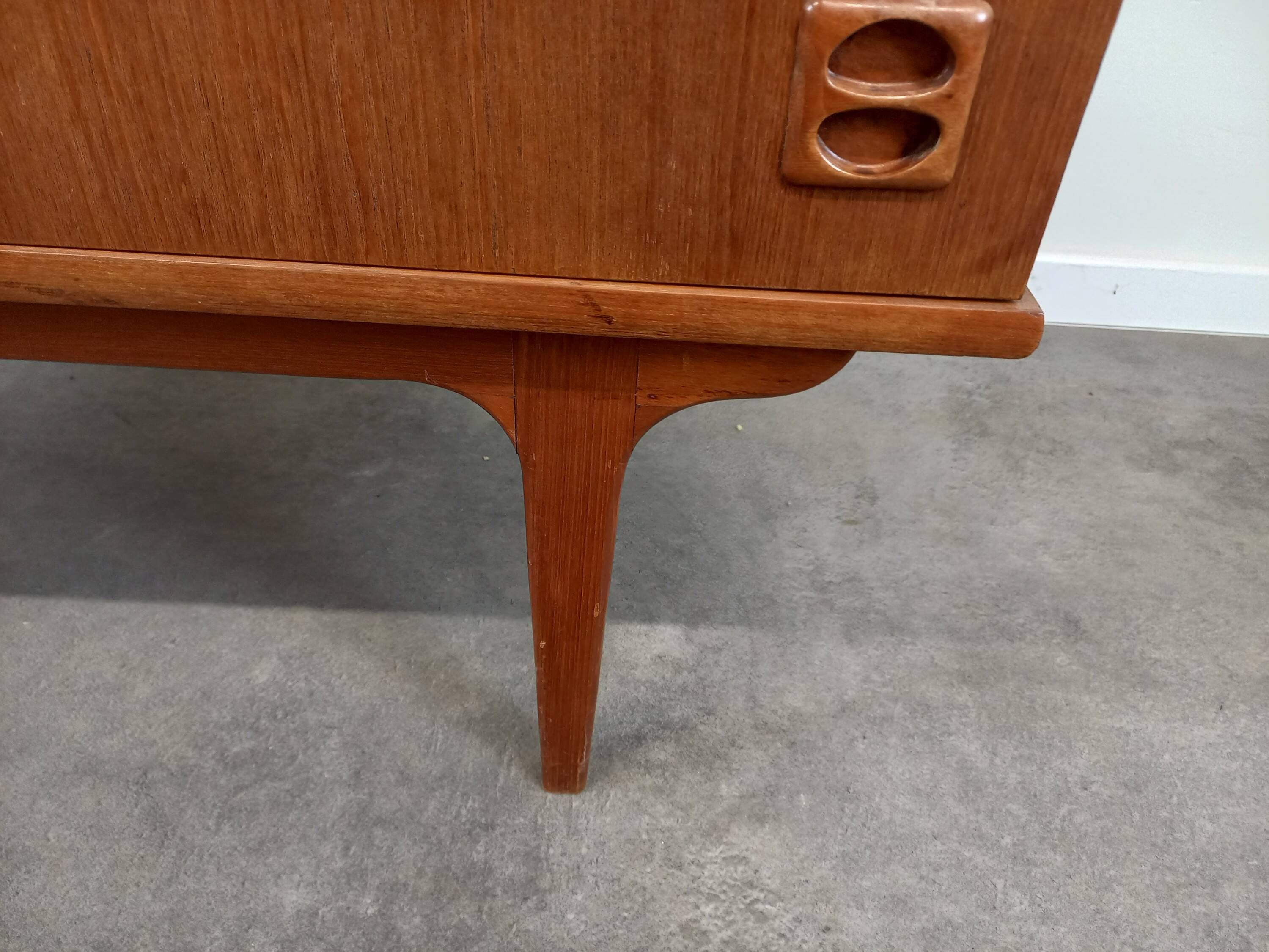 Commode scandinave