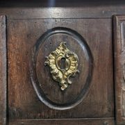 Louis XIV period chest of drawers in walnut