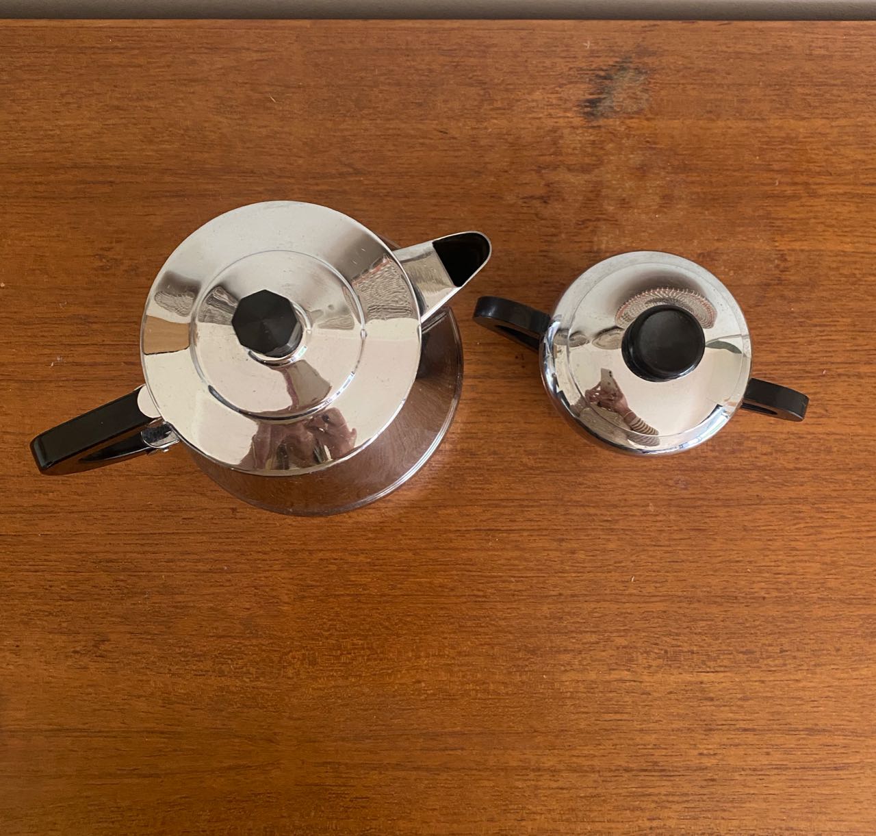 Teapot and copper sugar pot