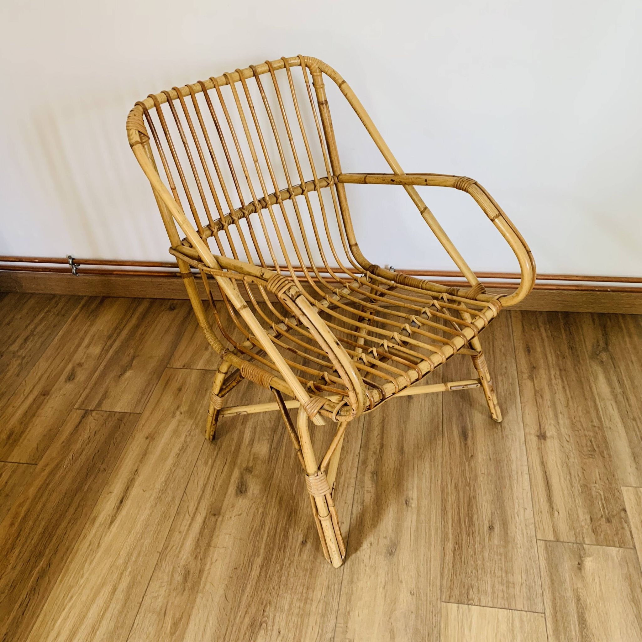 Fauteuil cubique en rotin