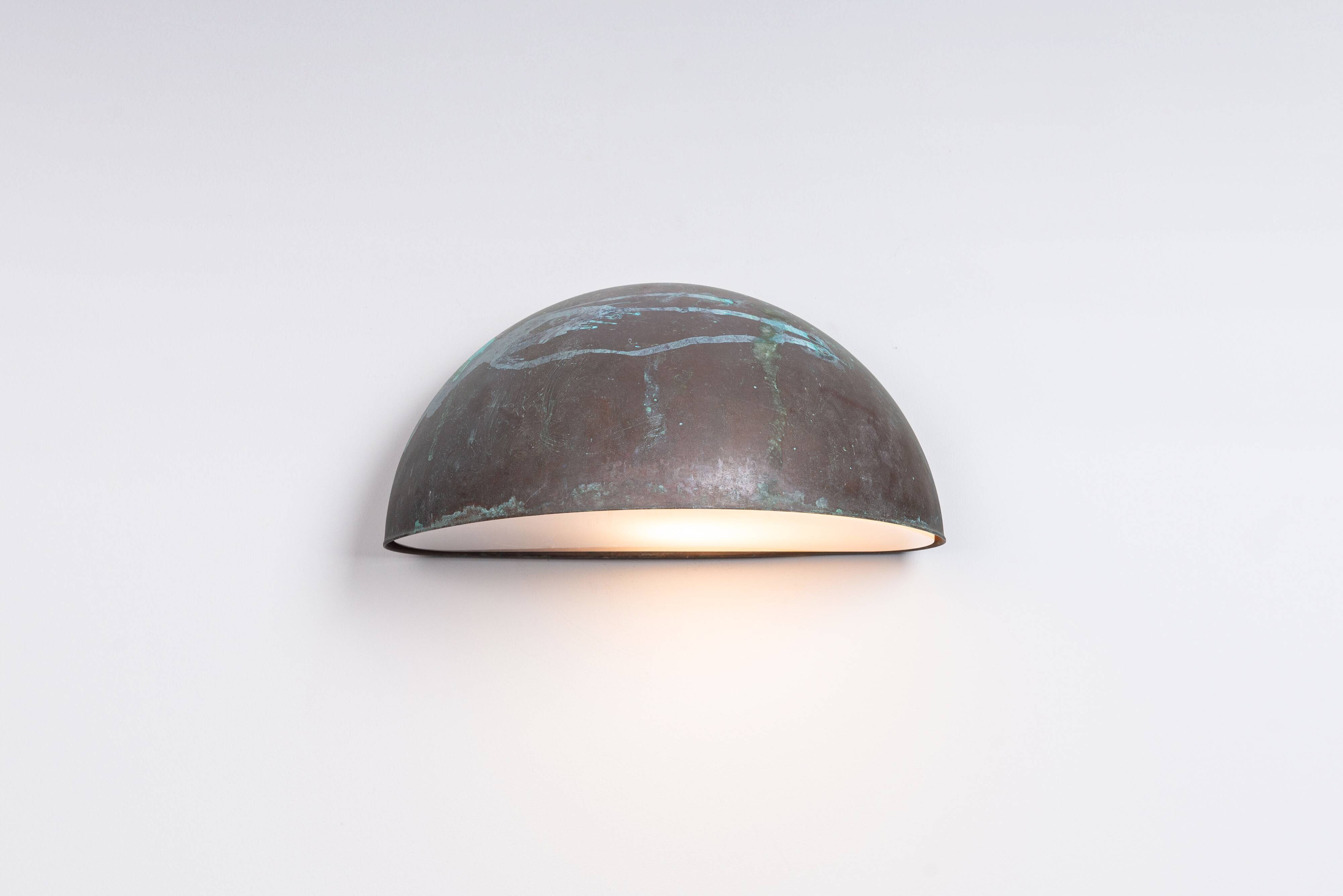 Horn Belysning Type 6650 wall lamp in patinated copper