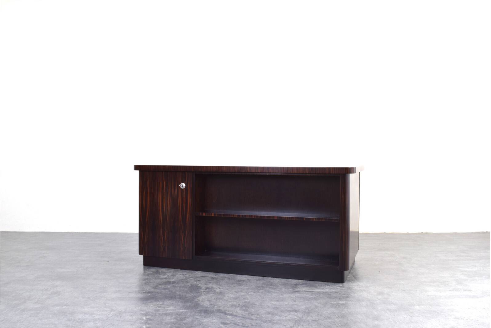 Art-Deco Desk by Bruno Paul for Deutsche Werkstätten Hellerau, 1920s