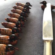 Duck knife rests