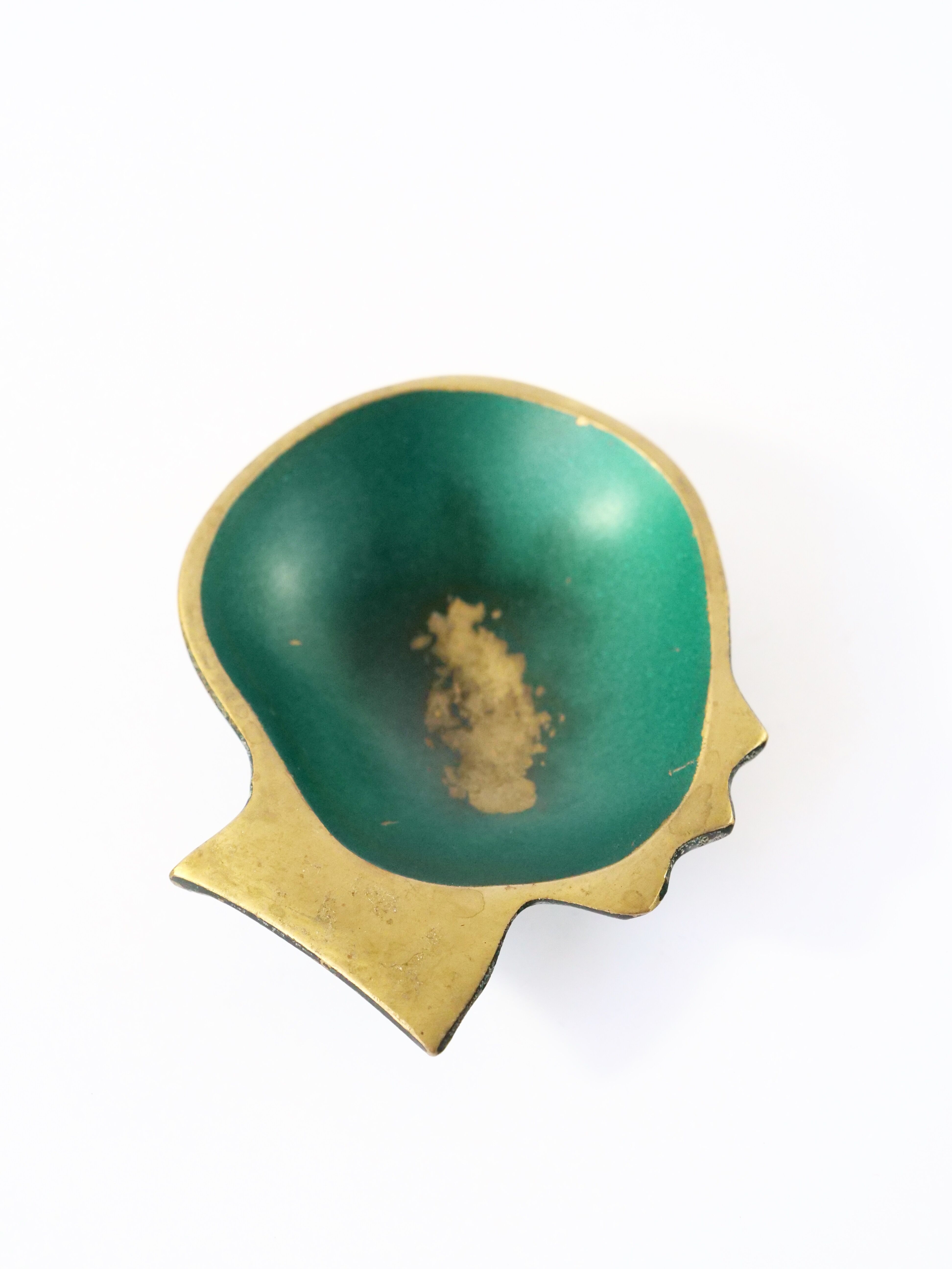 Brass catchall in Austrian design from the 1950s.