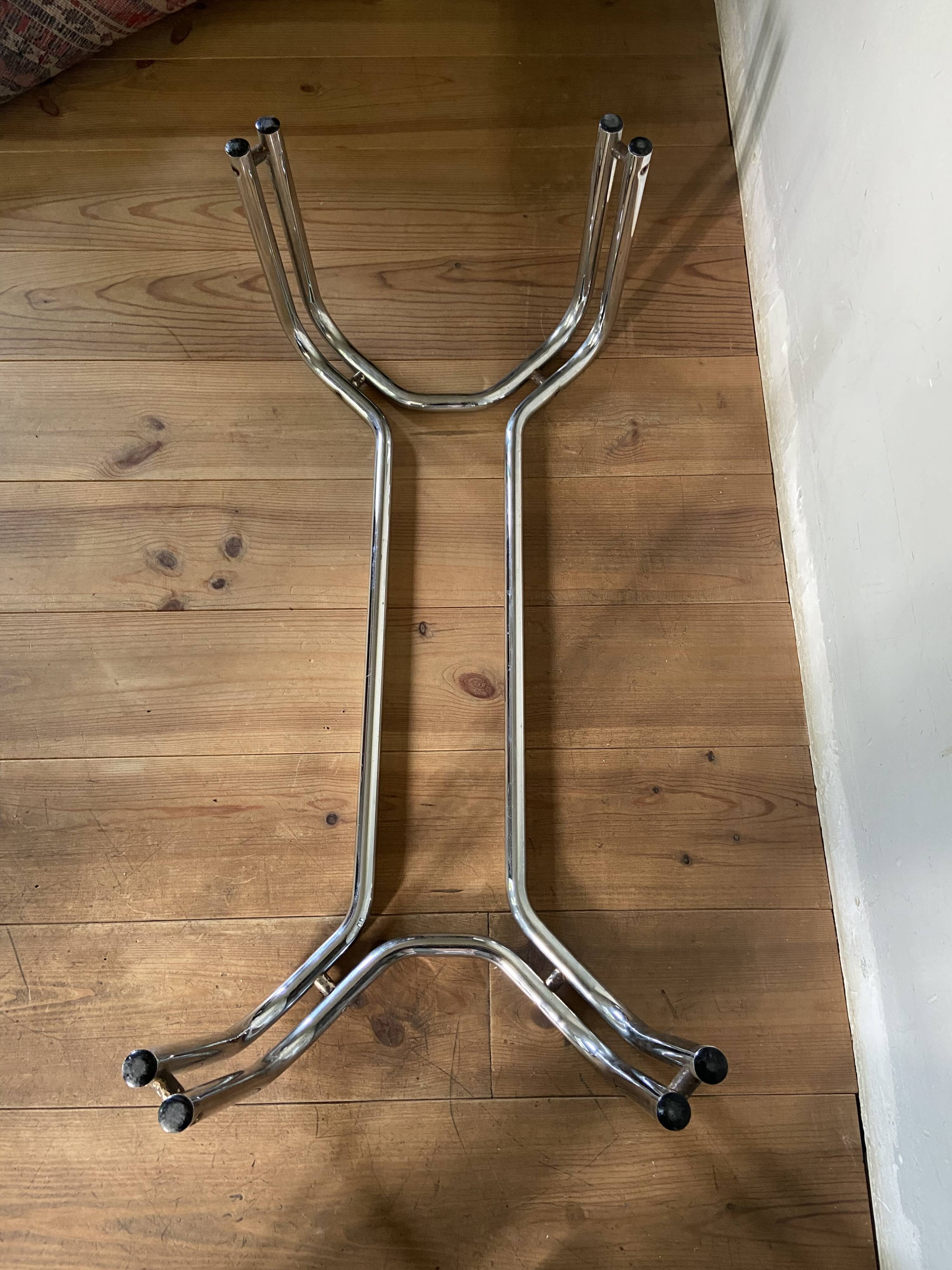 Vintage 70s table in tubular chrome and smoked glass