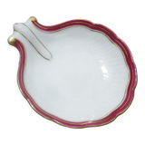 Cup in the shape of Shell St Jaques Porcelain of Paris 19 th