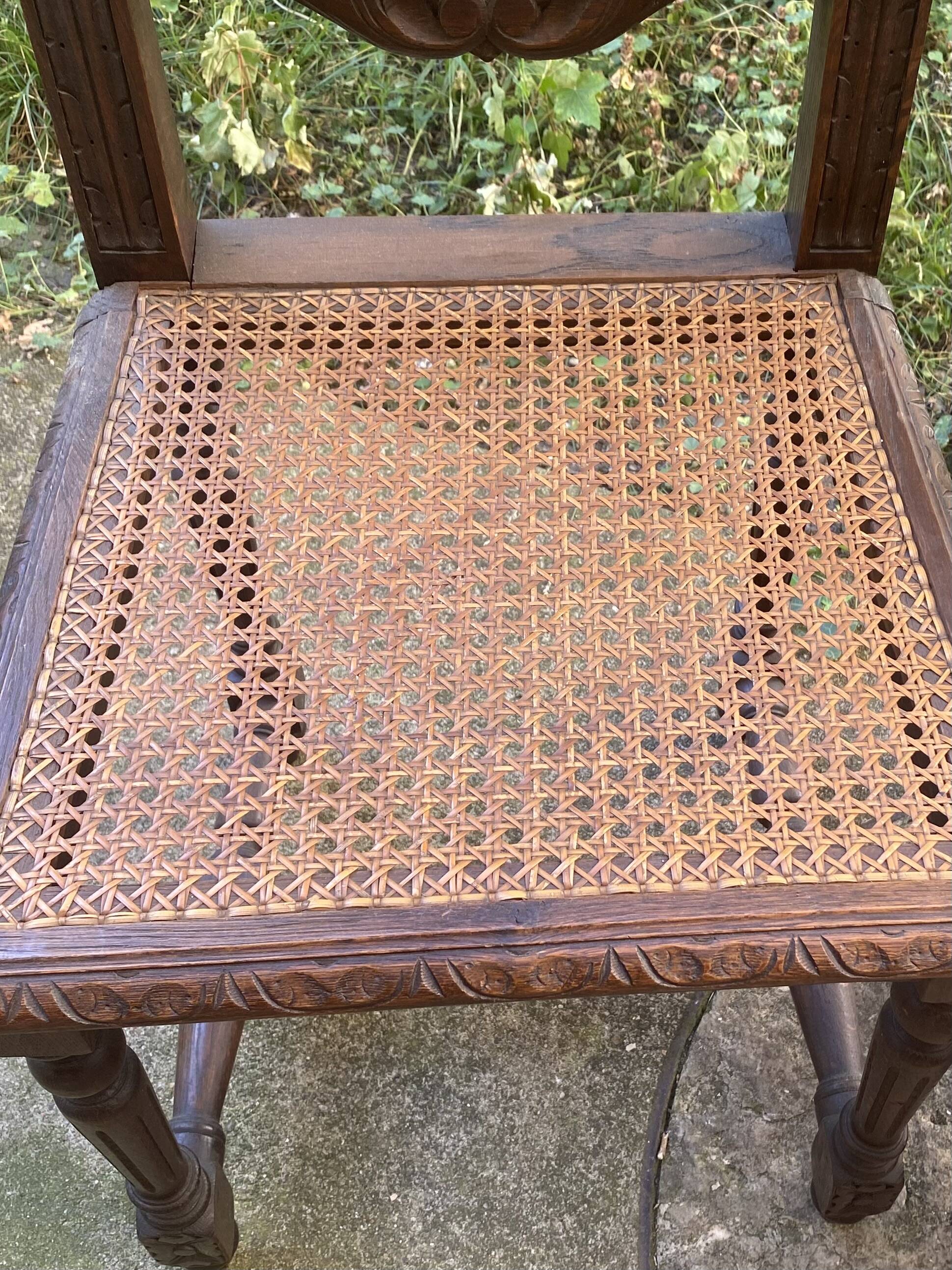 Antique chairs in the Henri II style