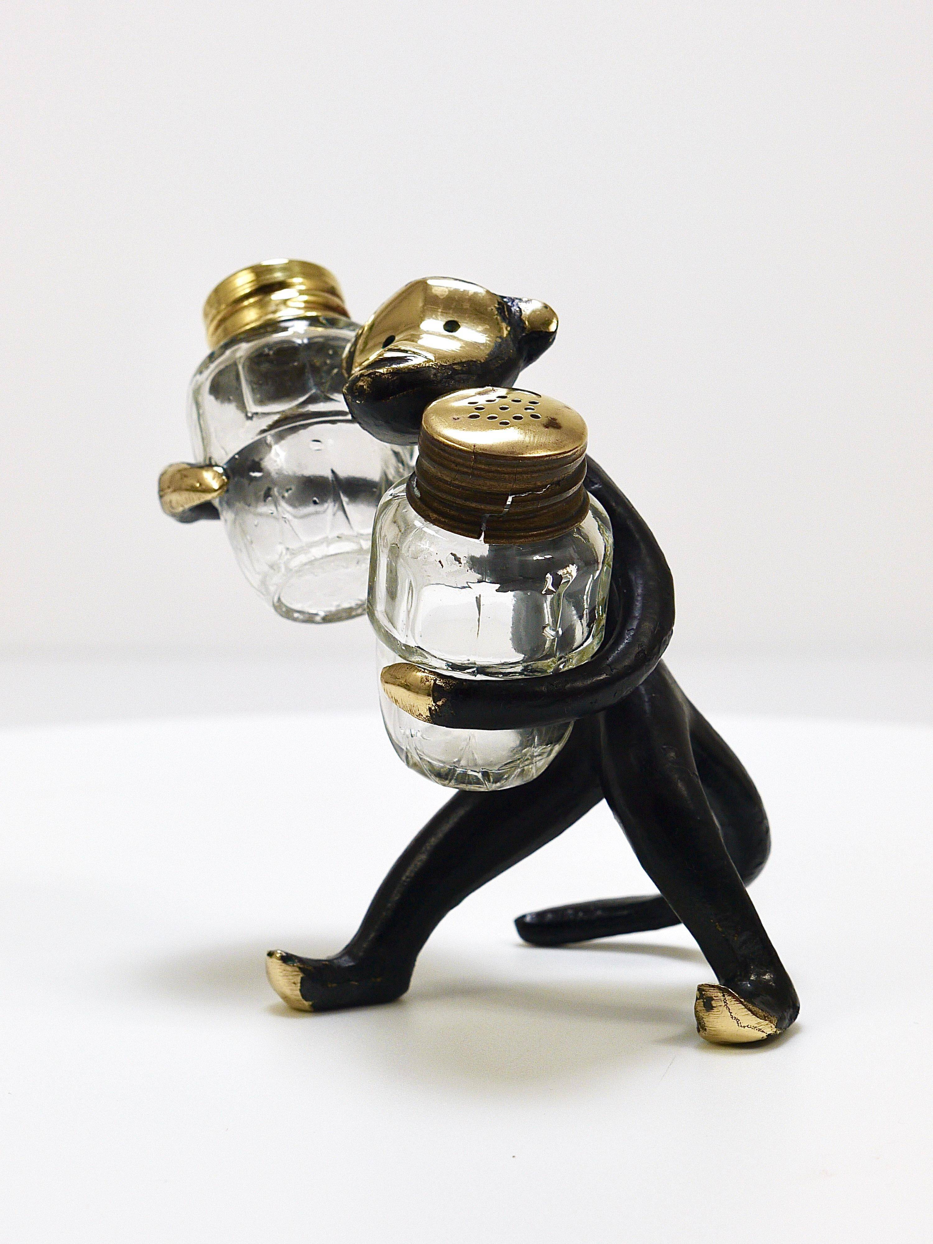 Set of salt and pepper shakers monkey Walter Bosse, Herta Baller, Austria, 1950s