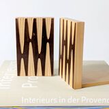 Paire de serre-livres en bois, style Bauhaus, années 1950