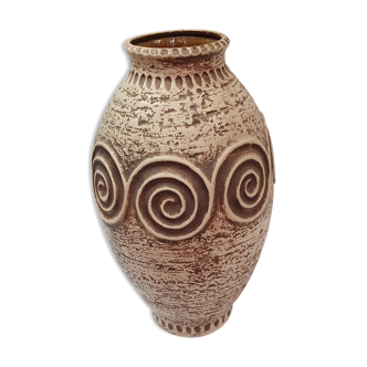 Pottery from 1960 ceramic vase