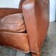 Fauteuil club en cuir , art deco