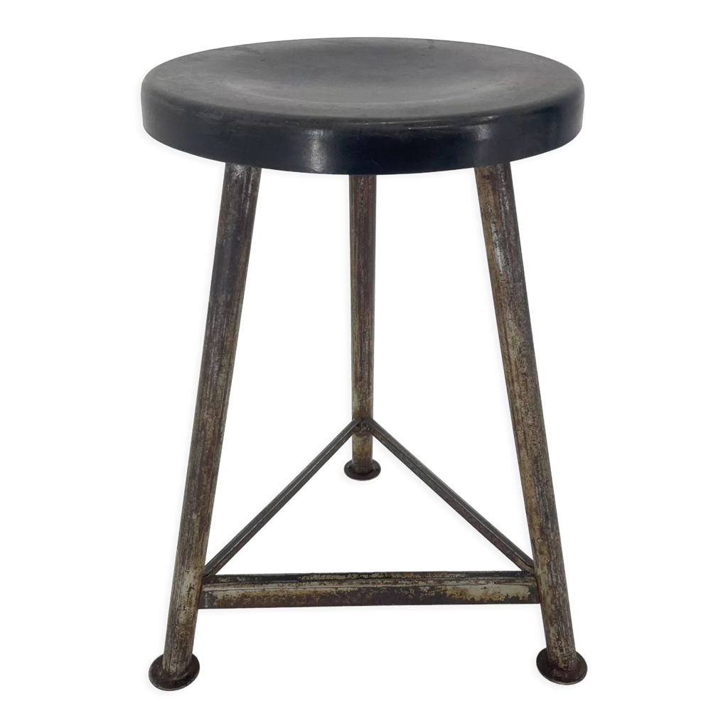 Portable Pliant Trépied à Trois Pattes Camping Tabouret Avec Un Maillage Triangulaire Siege Au Soleil Dans L Herbe 72147556
