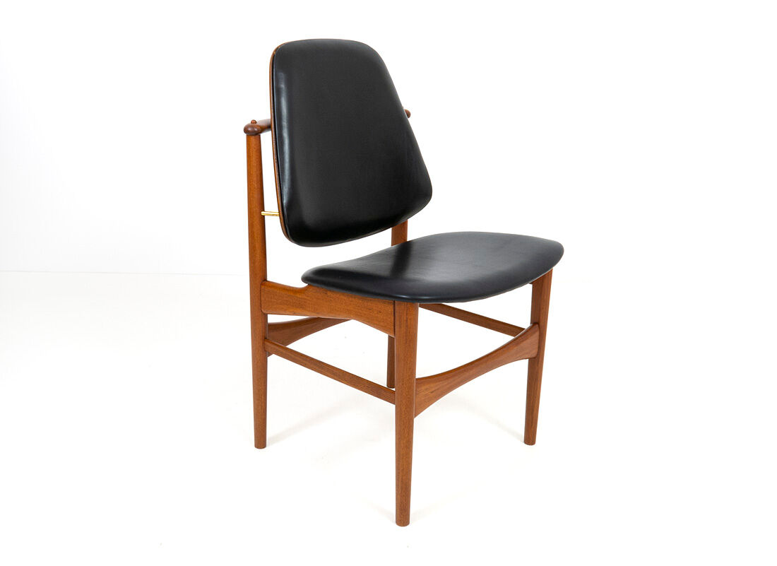 Danish teak chair designed by Arne Hovmand-Olsen for Jutex