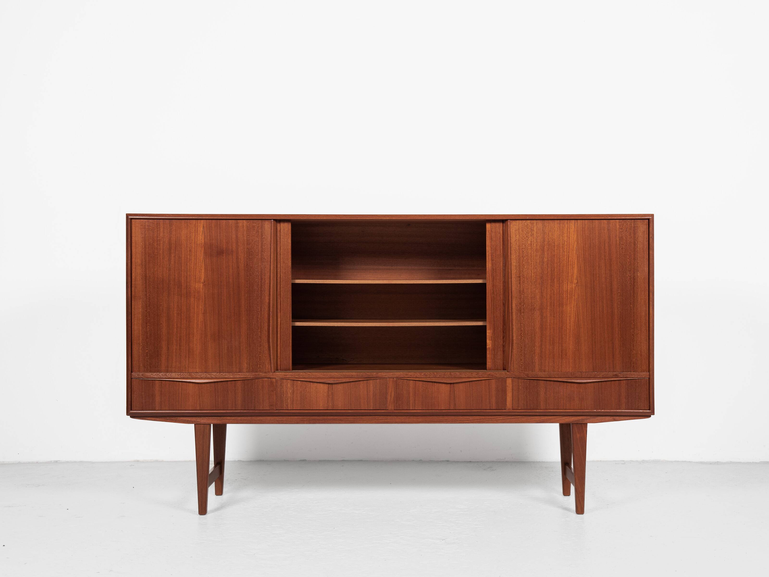 Midcentury Danish highboard in teak by E.W. Bach for Sejling Skabe 1960s - with 4 doors & 4 drawers