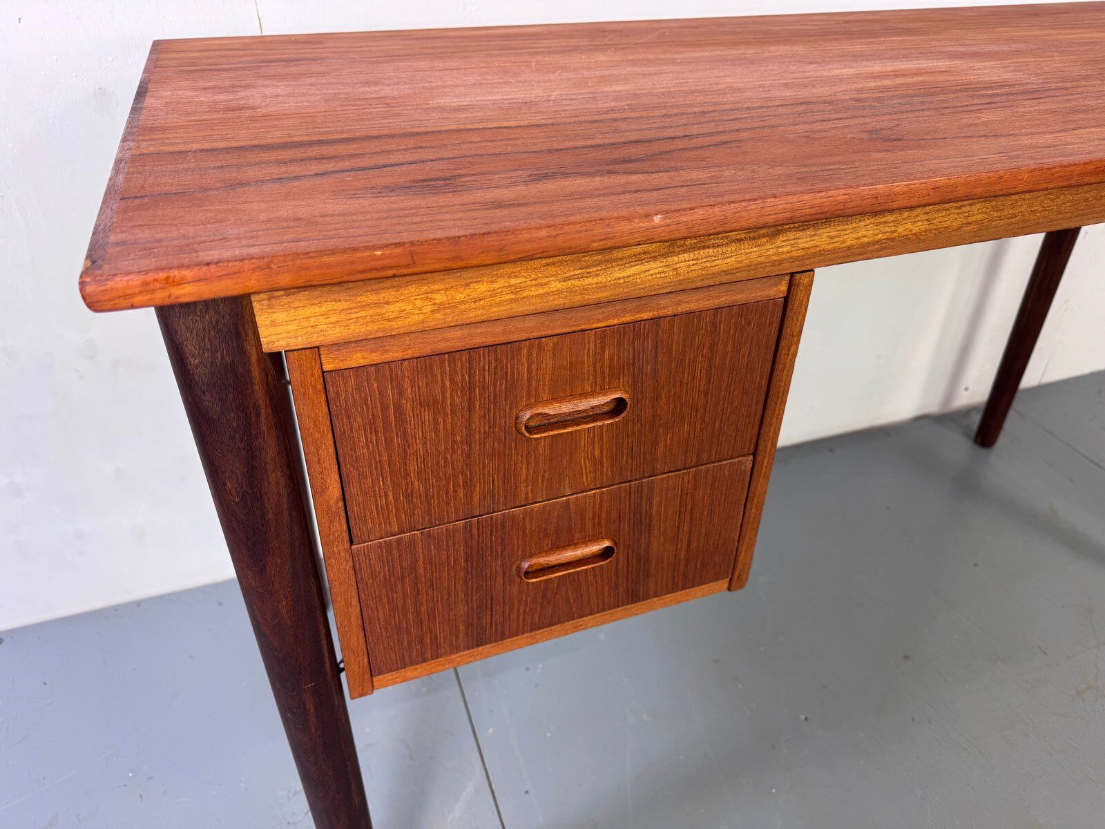 Mid-century Danish Design teak desk, 1950s