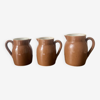 Set of 3 glazed stoneware jugs