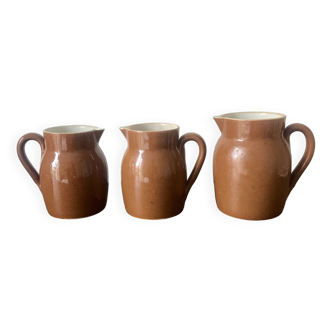 Set of 3 glazed stoneware jugs