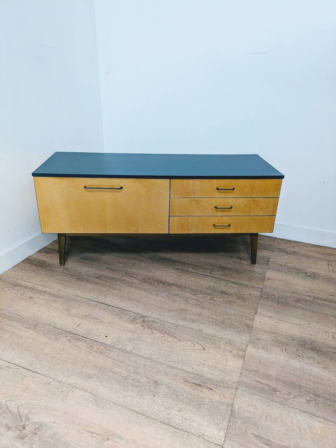 Enfilade meuble télé vintage en bois et bleu