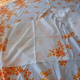 Vintage round tablecloth and napkins