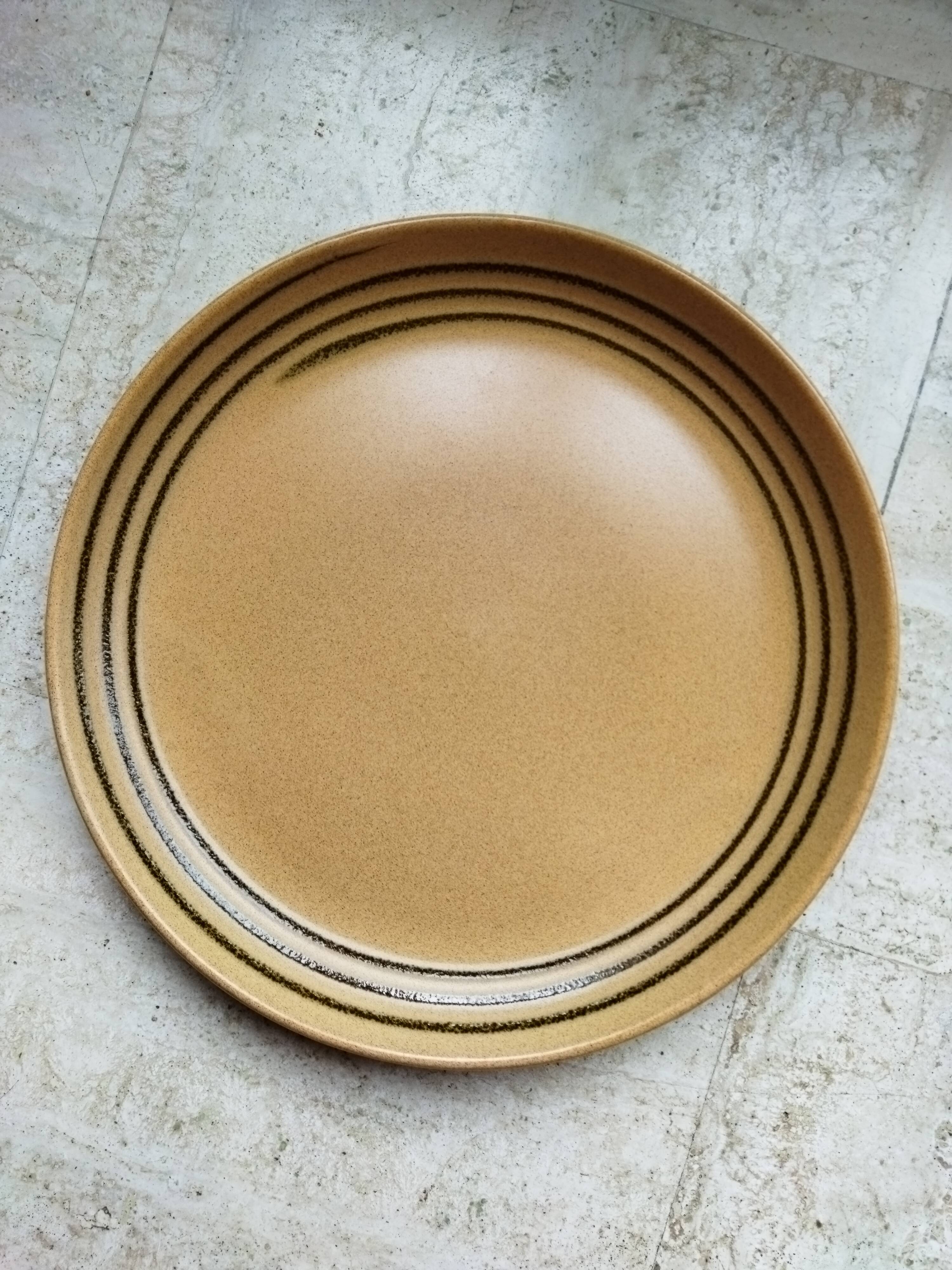 Sarreguemines round dish "Chaumière"