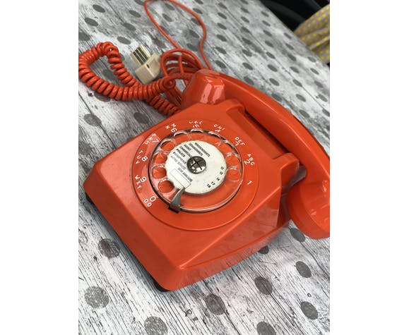 Orange vintage phone