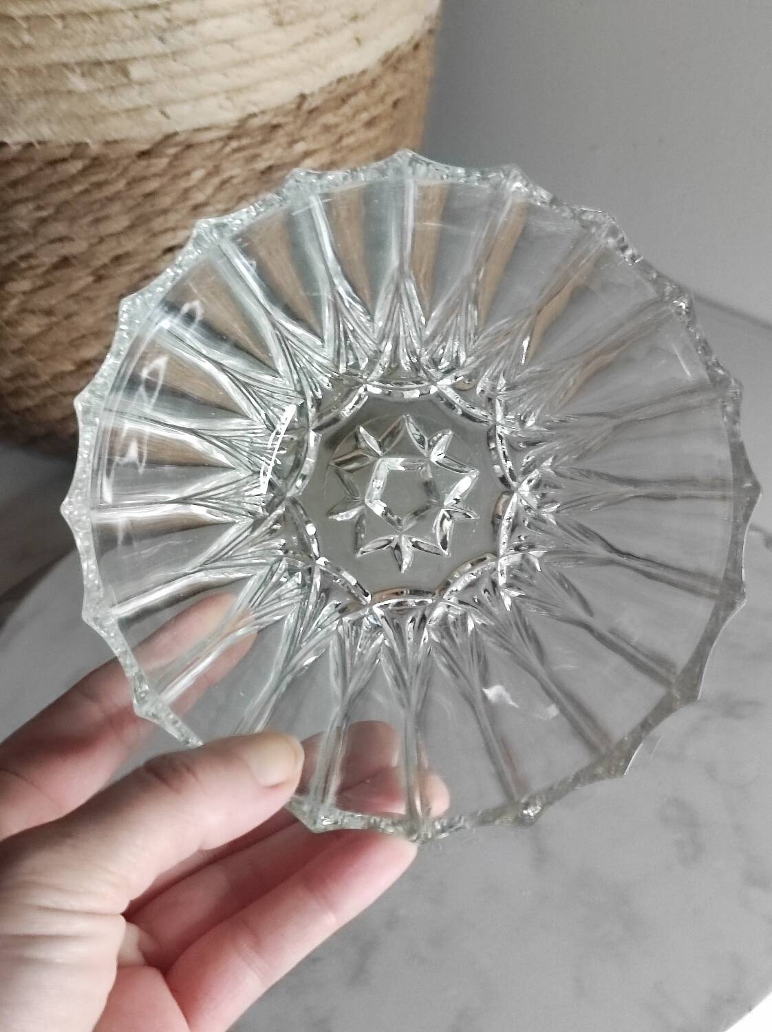 Cut glass bowl