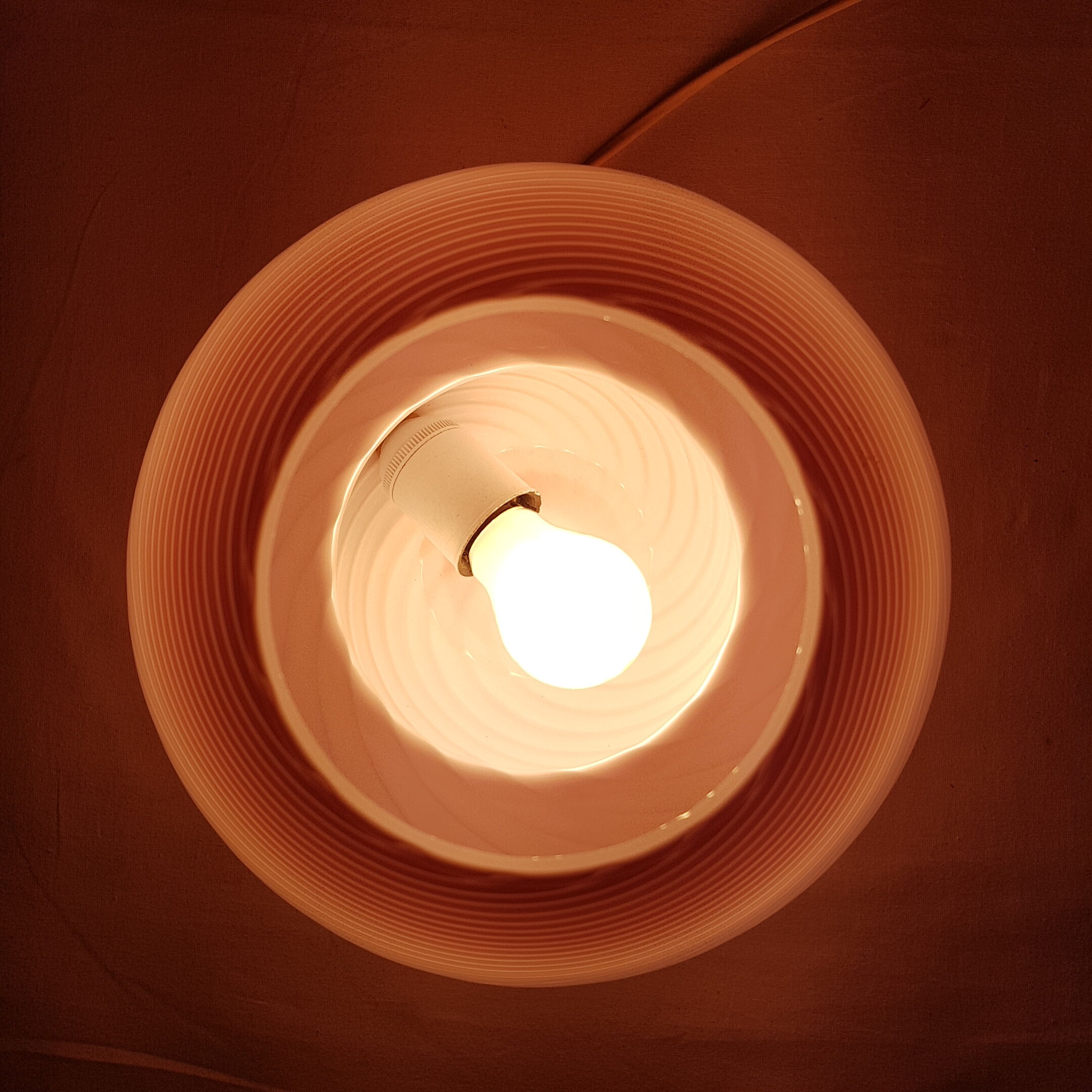 Lamp glass of Murano Venini spiral pink and white