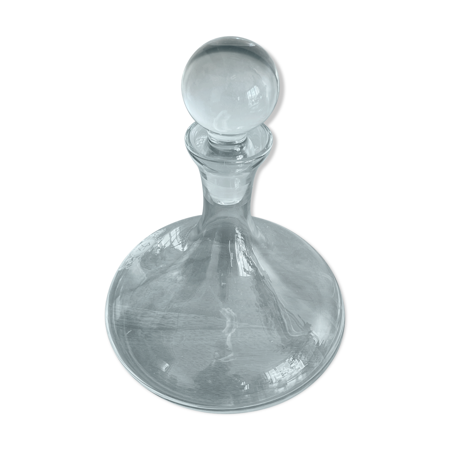 Ivima glass decanter
