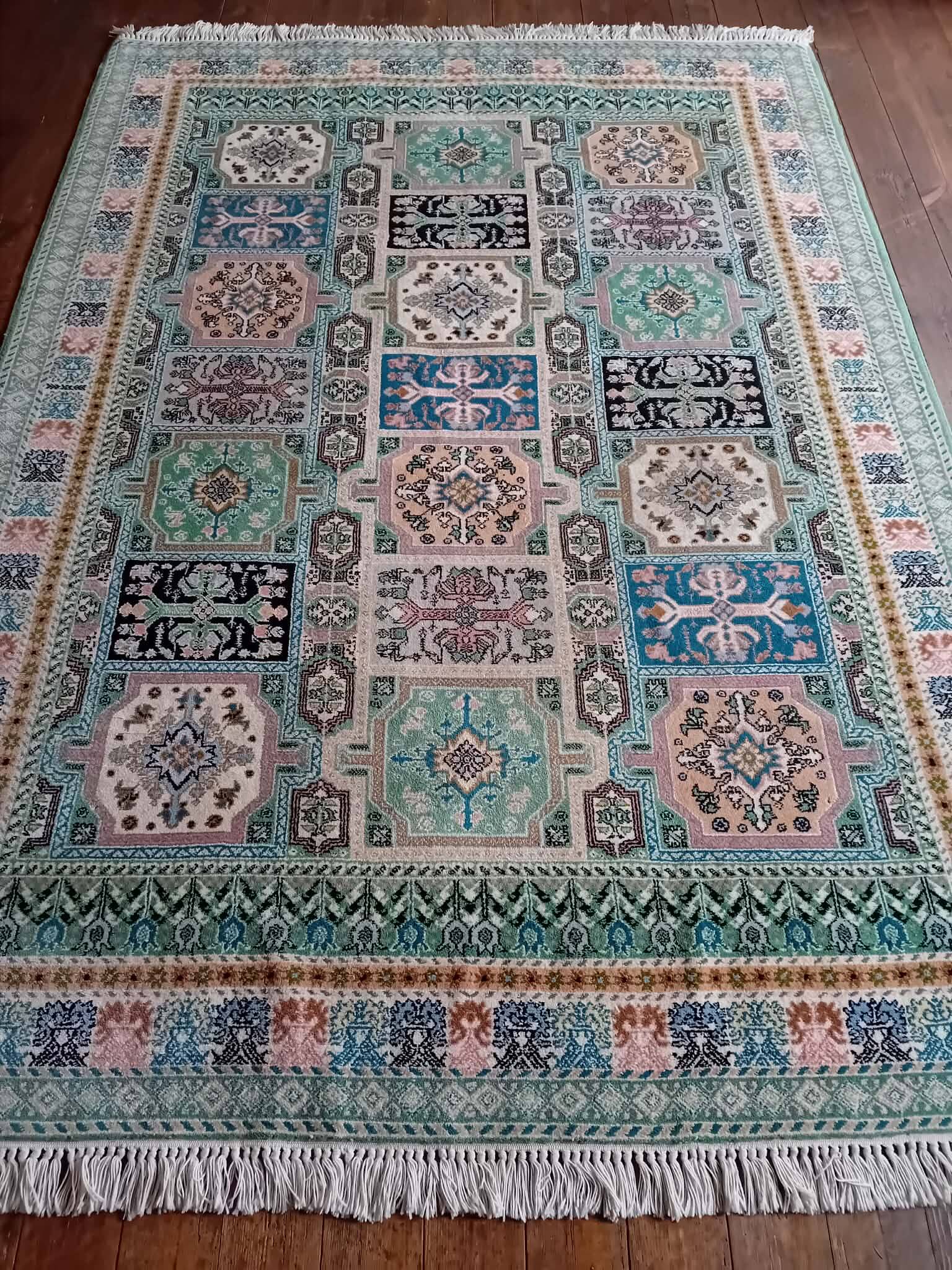 Handmade Berber rug Rabat 252x173cm