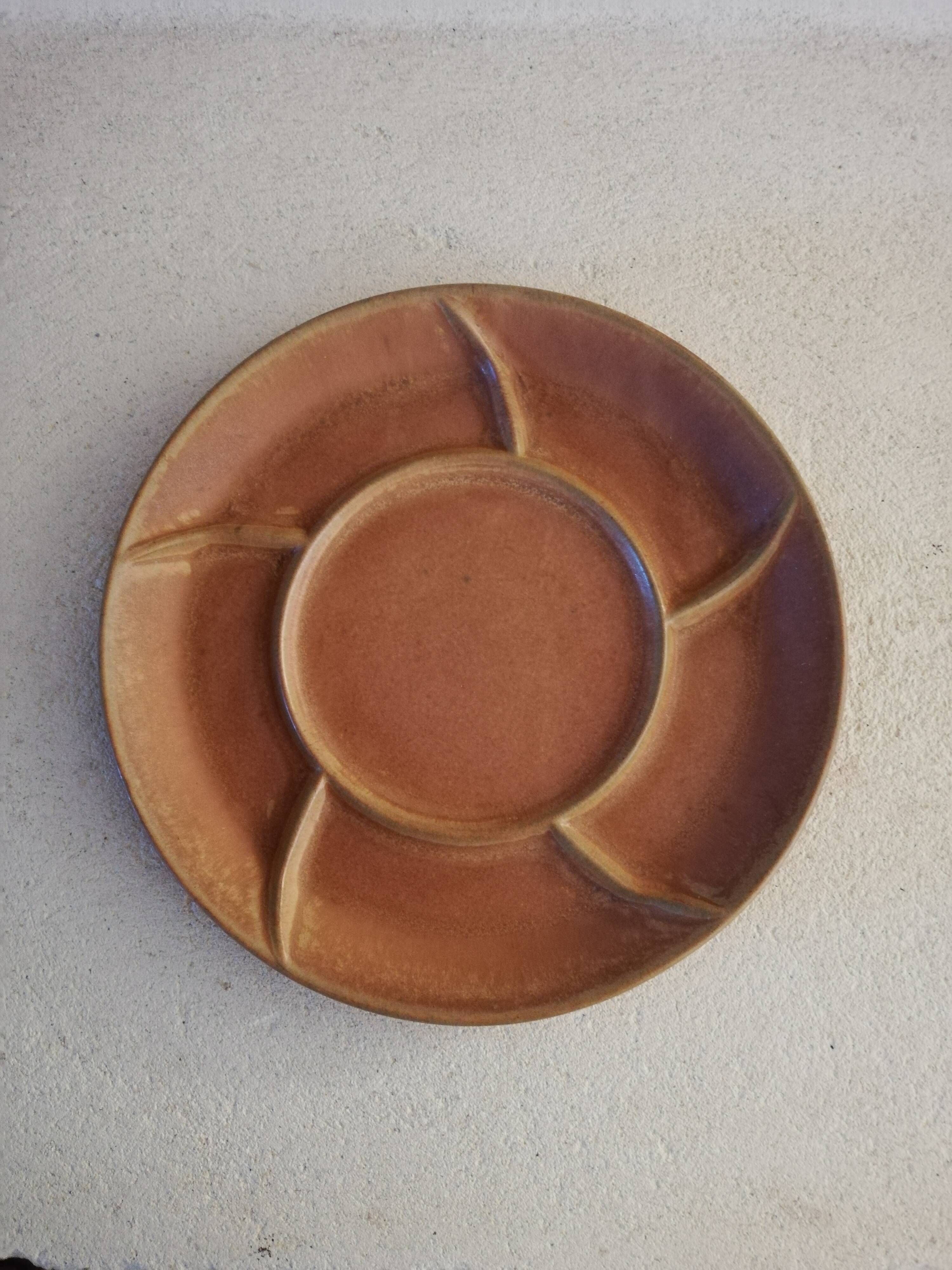 Sandstone hors d'oeuvre plate