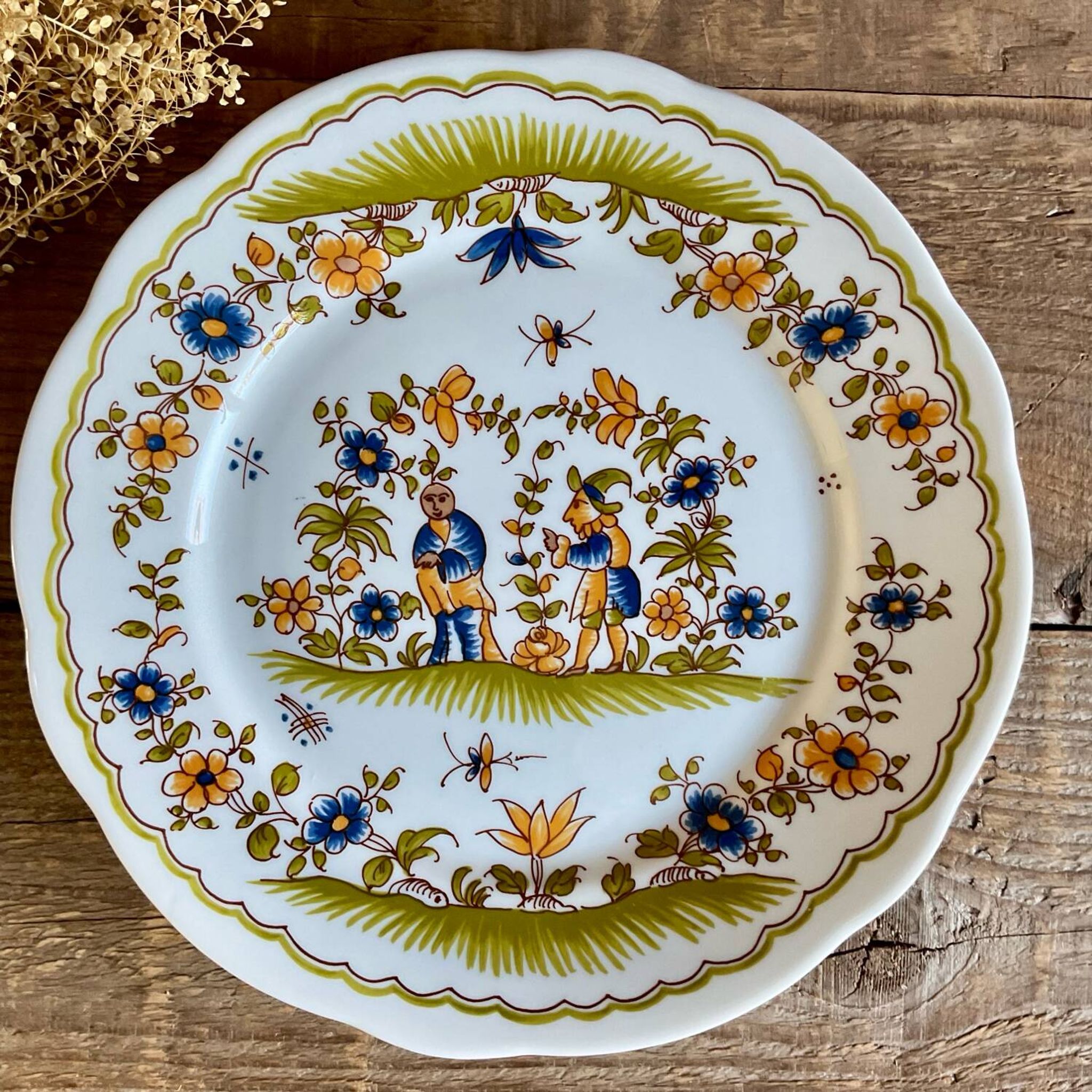 Assiette « Vieux Moustiers » reproduction vintage