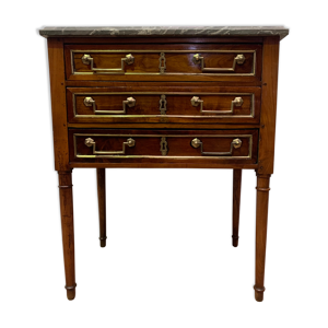 Commode d'entre deux