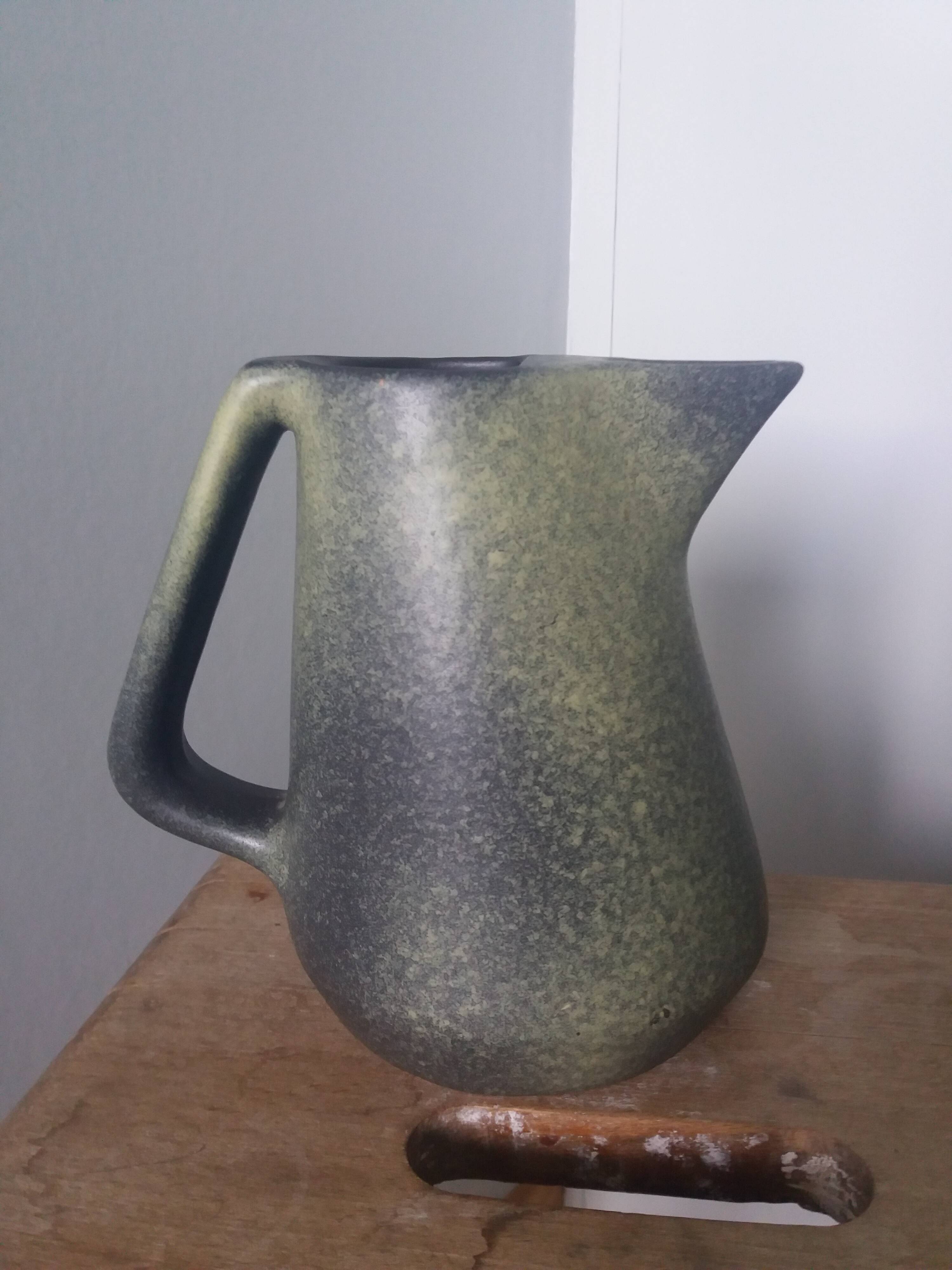 Pitcher signed François Caleca Vallauris rare in pale green