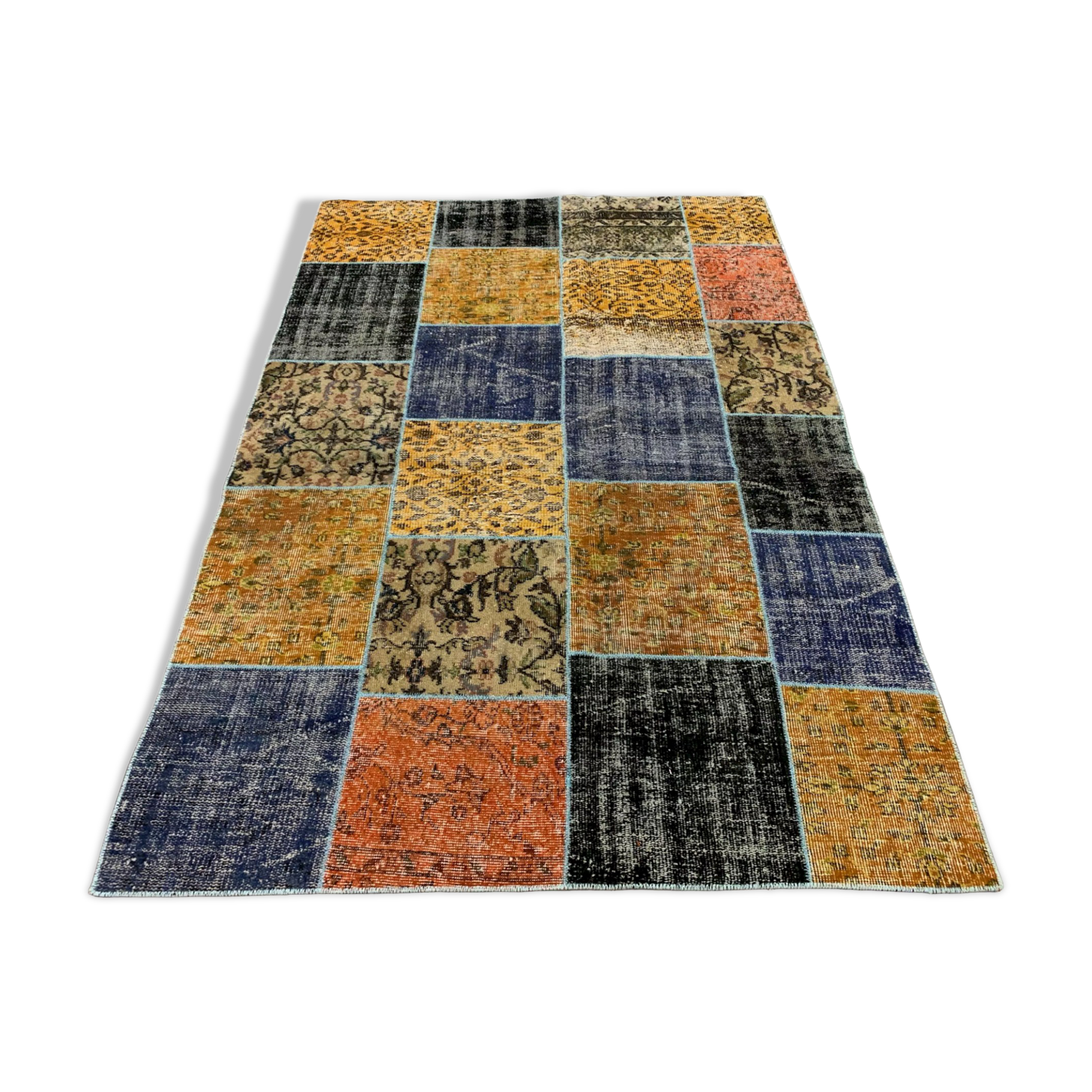 Distressed vintage turkish patchwork rug 218x150 cm wool medium