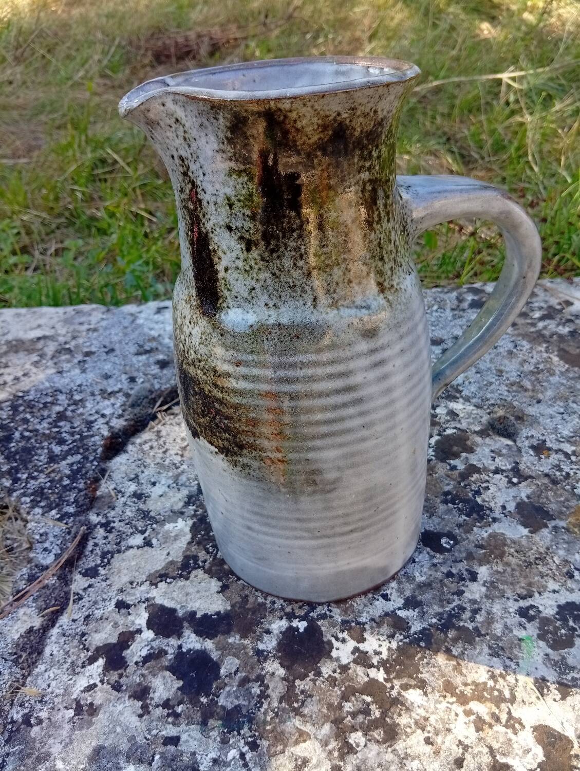 Stoneware jug signed Chantal and Thierry Robert