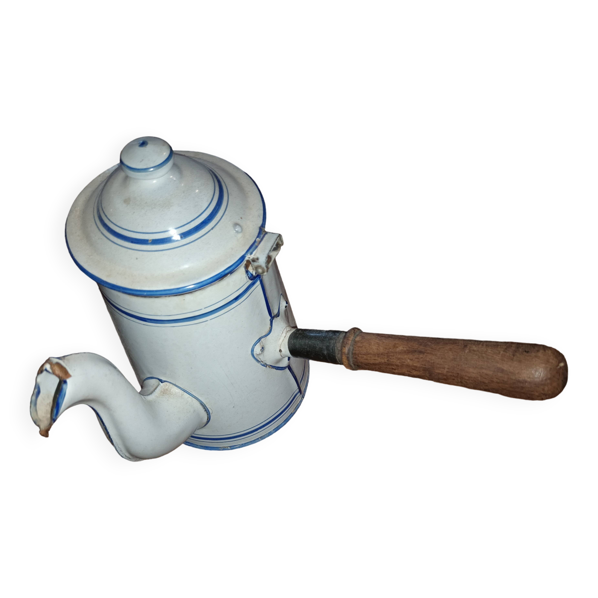 Enamelled sheet metal chocolate pot