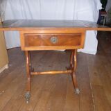 Table de jeu ancienne bois et cuir vert ornementé