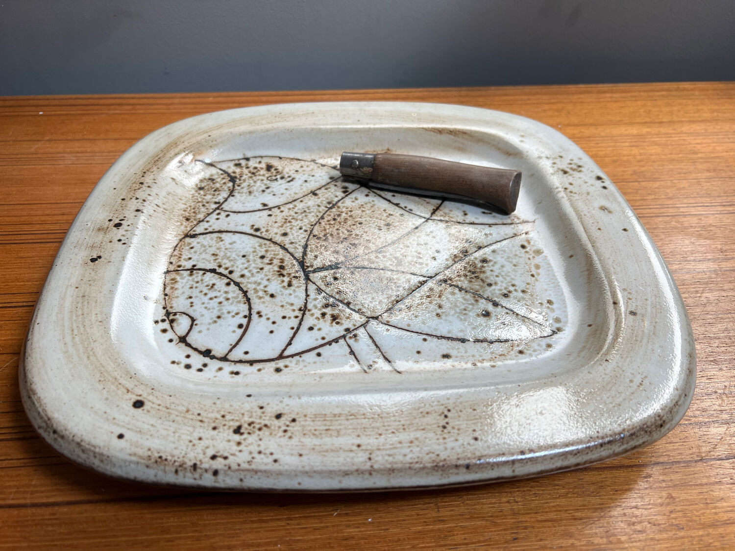 Jacques pouchain atelier dieulefit vintage earthenware dish 1960