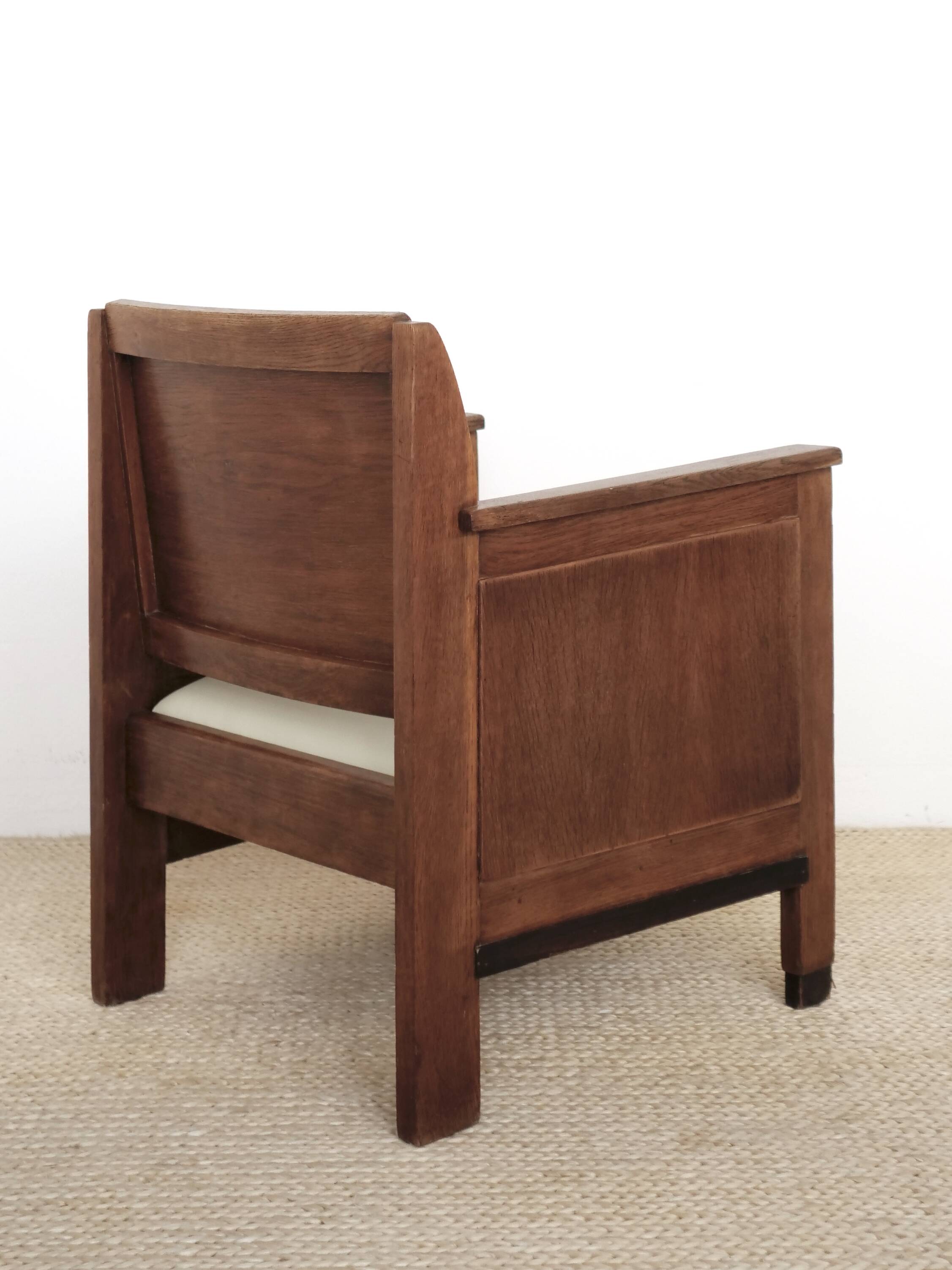 Art Deco armchairs Haagse School the pair